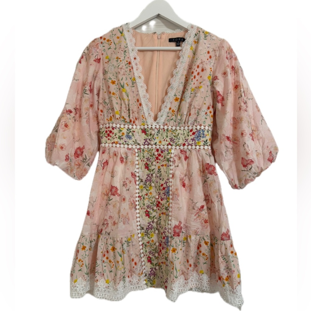 Floral lace mini dress
